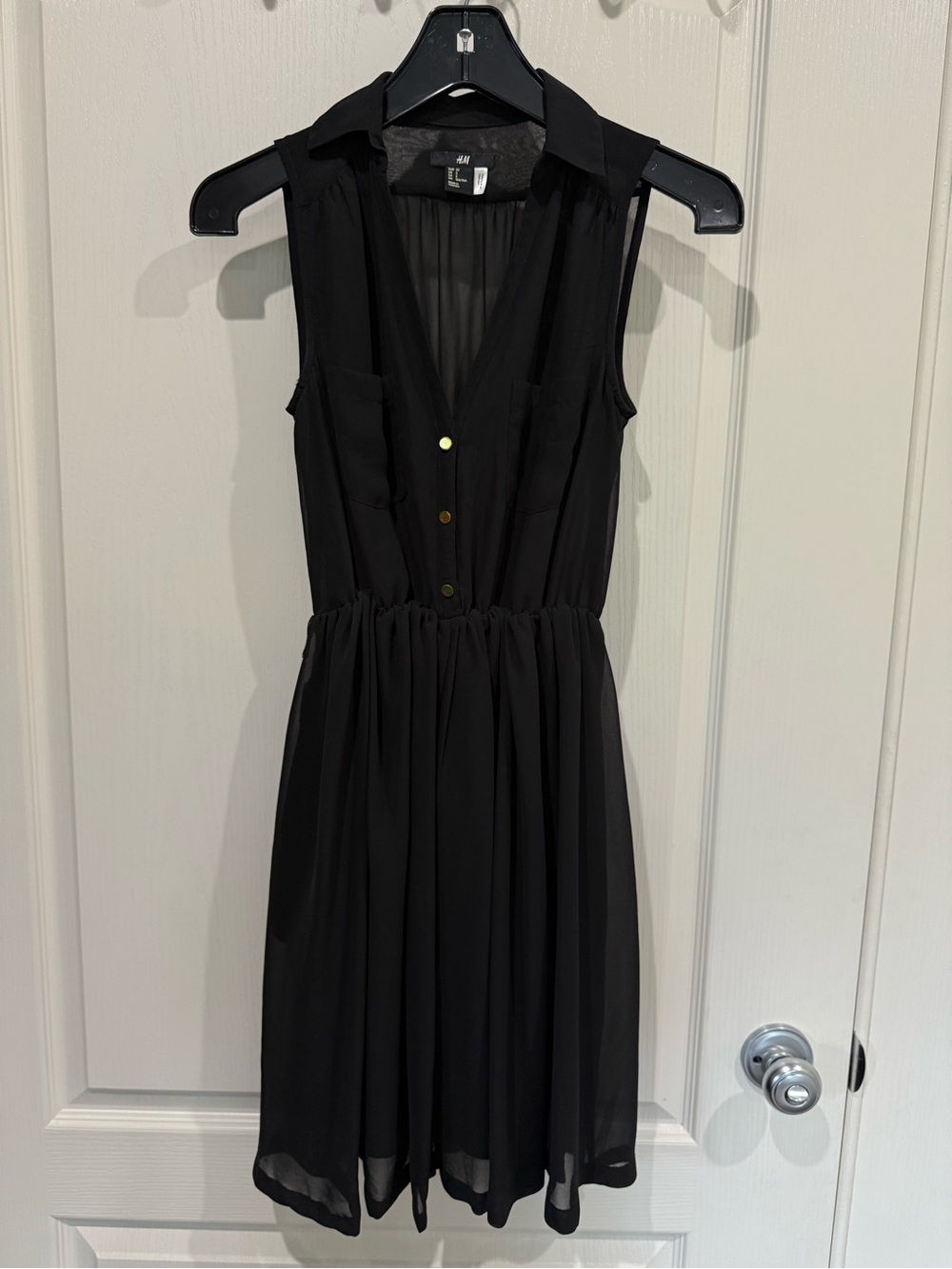 H&M Black Sleeveless V-Neck Midi Dress with Gold Buttons